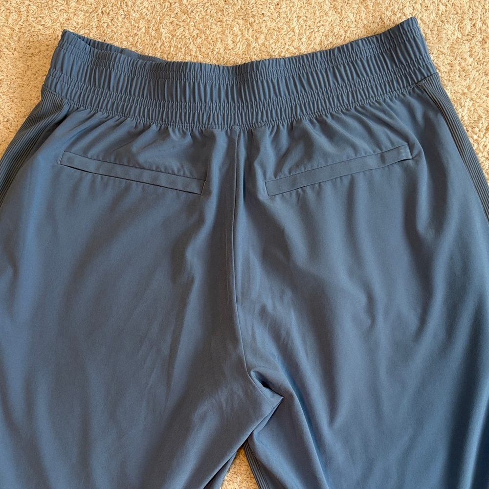 Athleta Women's Brooklyn Jogger - Picture 7 of 7